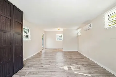 4410 W Euclid Avenue Tampa FL 33629