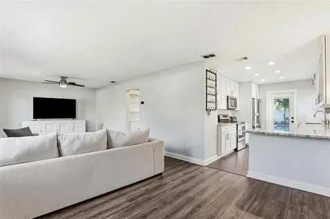 4410 W Euclid Avenue Tampa FL 33629