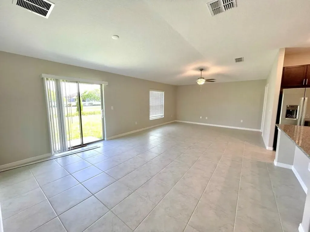 869 Anchor Bend Drive Ruskin FL 33570