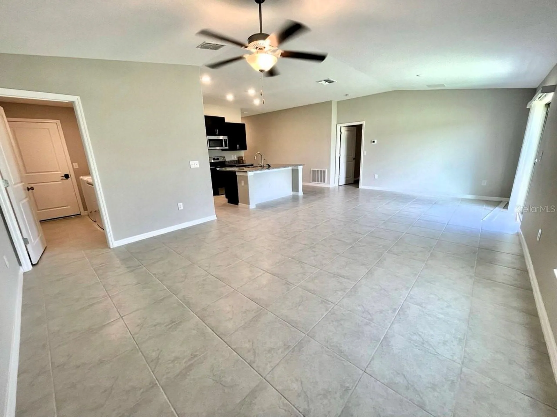 869 Anchor Bend Drive Ruskin FL 33570
