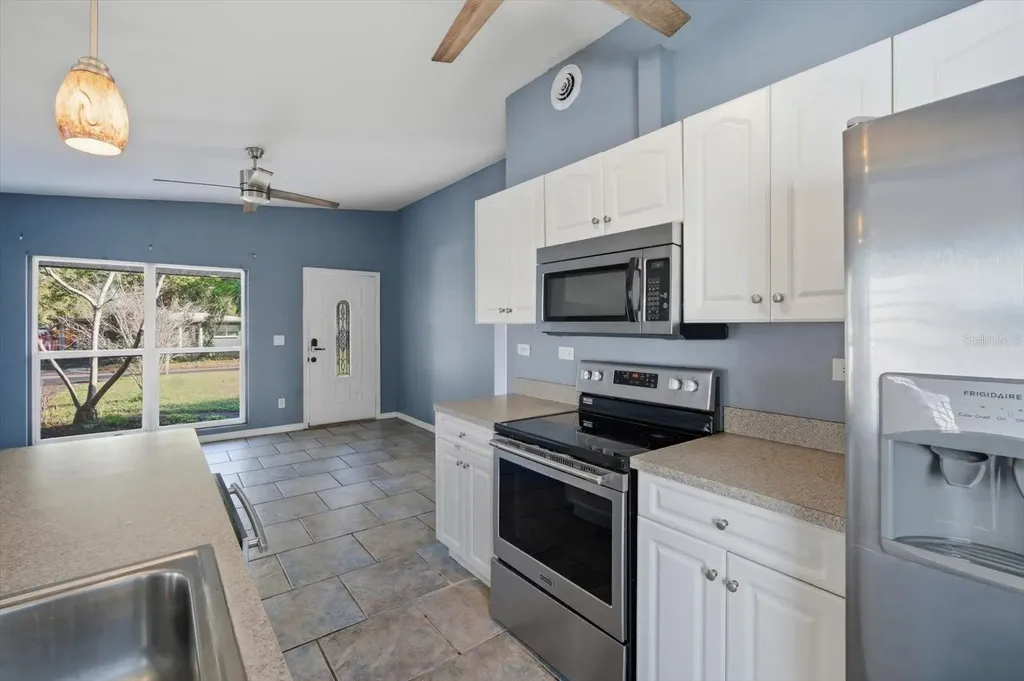 1949 Pinehurst Drive Clearwater FL 33763