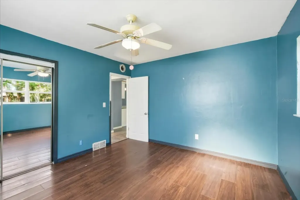 1949 Pinehurst Drive Clearwater FL 33763