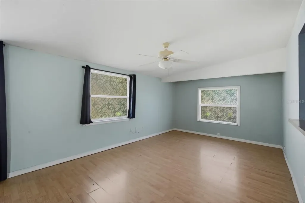 1949 Pinehurst Drive Clearwater FL 33763