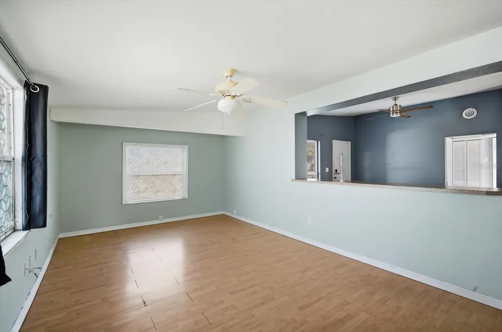 1949 Pinehurst Drive Clearwater FL 33763