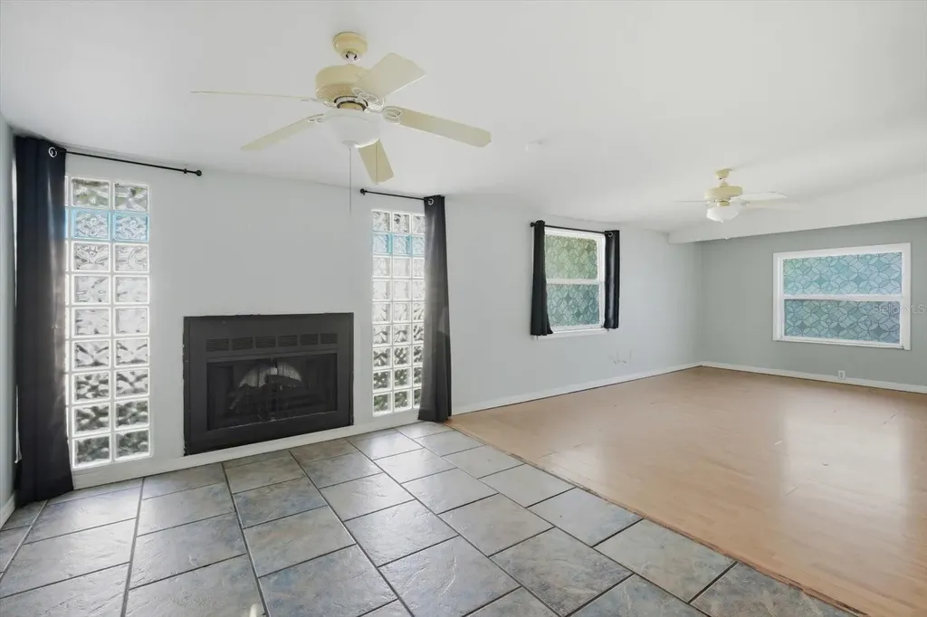 1949 Pinehurst Drive Clearwater FL 33763