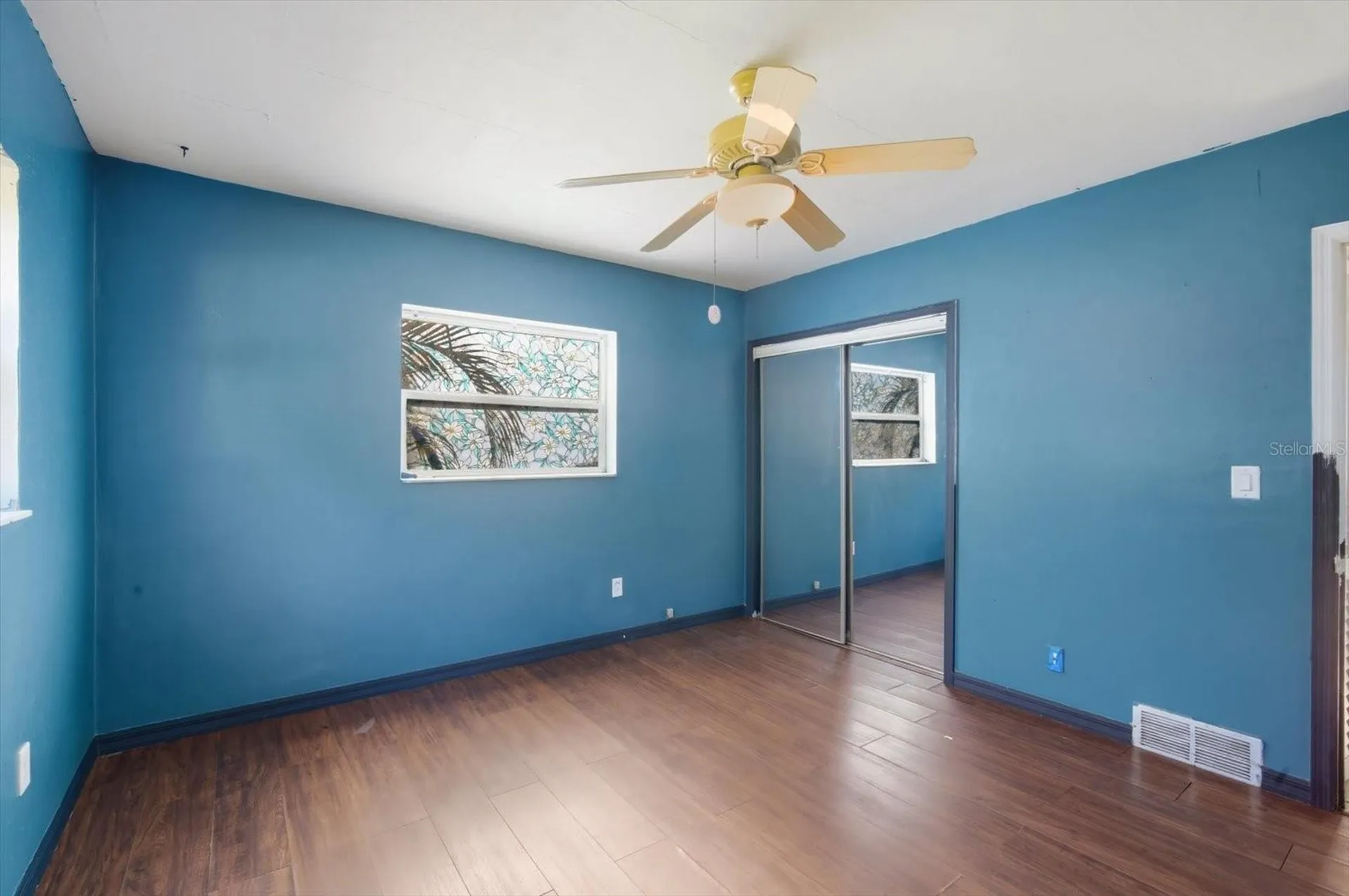 1949 Pinehurst Drive Clearwater FL 33763