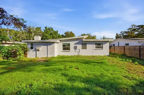 1949 Pinehurst Drive Clearwater FL 33763