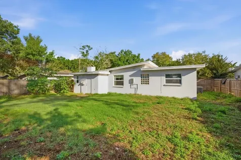 1949 Pinehurst Drive Clearwater FL 33763