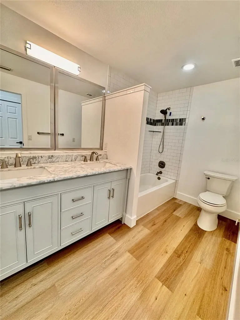 14 Glendale Drive Kissimmee FL 34744