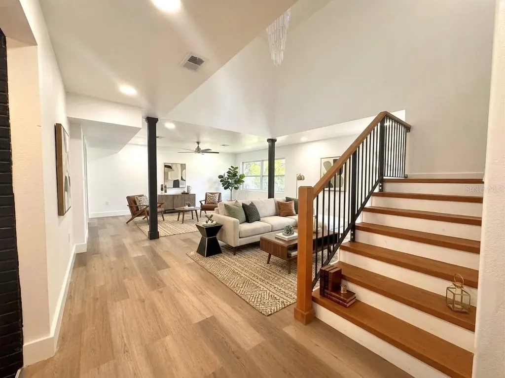 14 Glendale Drive Kissimmee FL 34744