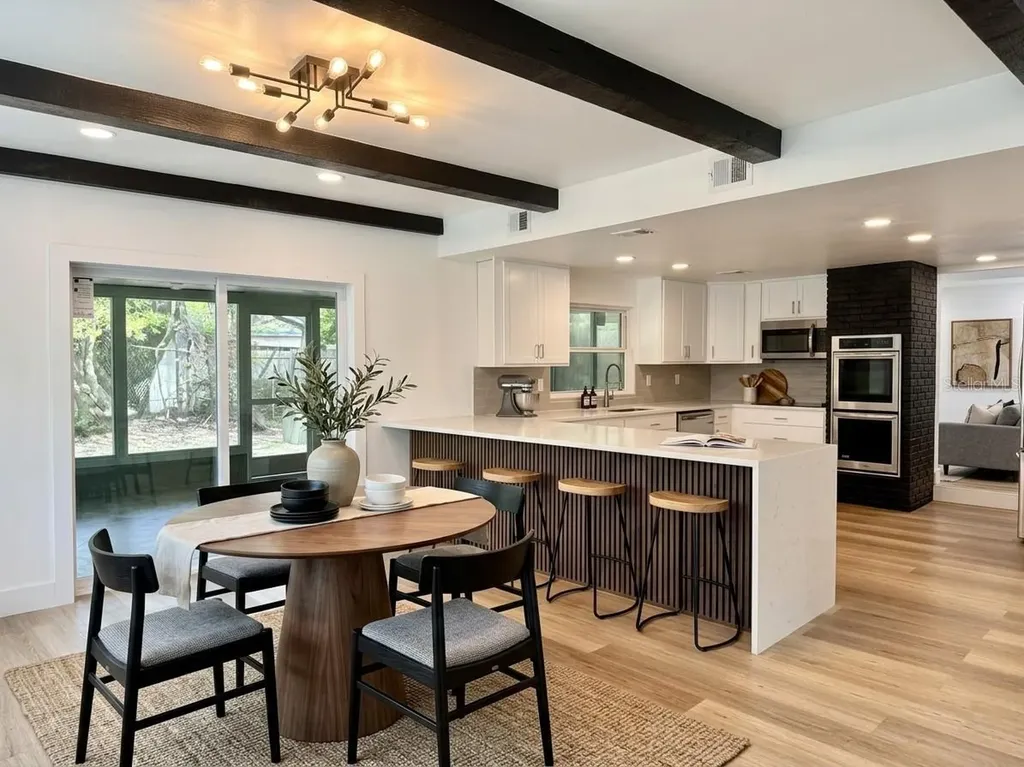 14 Glendale Drive Kissimmee FL 34744