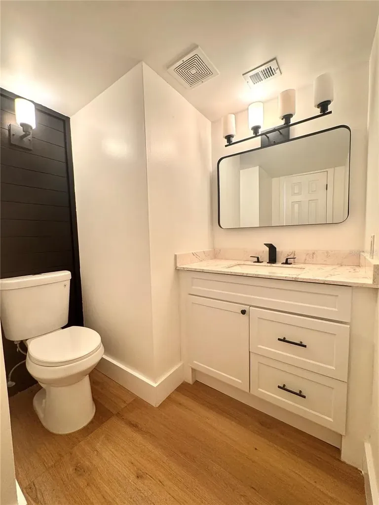 14 Glendale Drive Kissimmee FL 34744