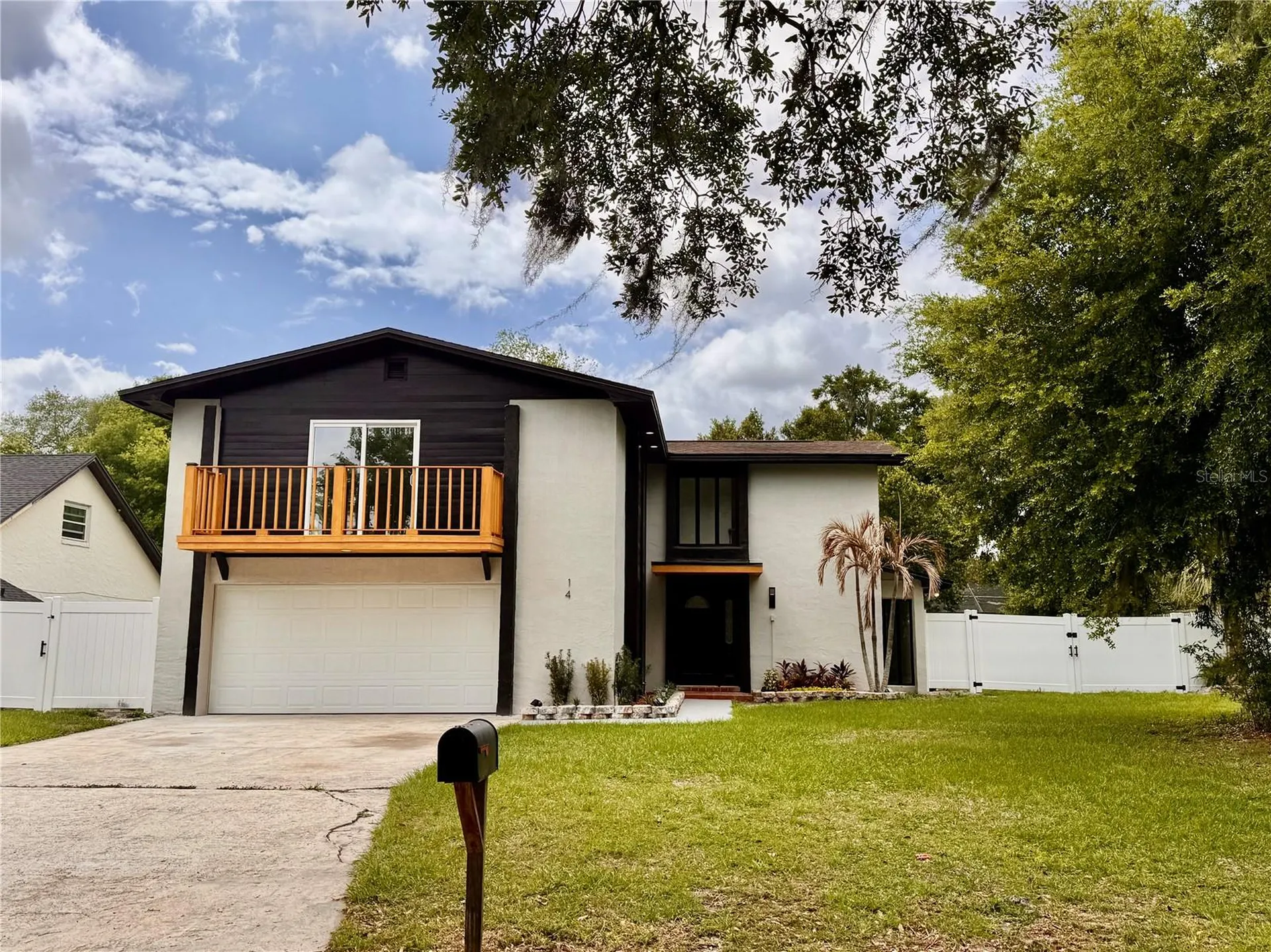 14 Glendale Drive Kissimmee FL 34744