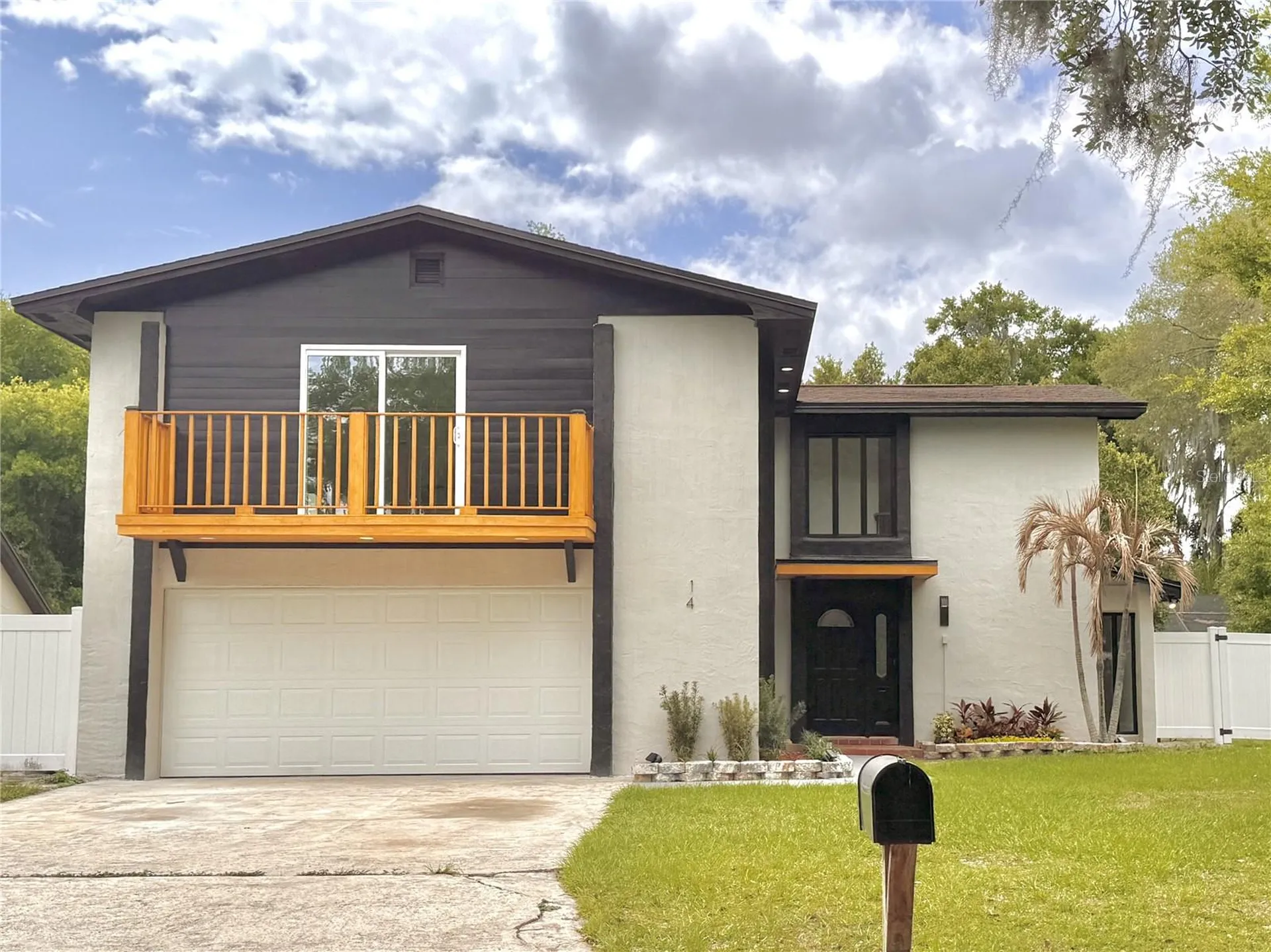 14 Glendale Drive Kissimmee FL 34744