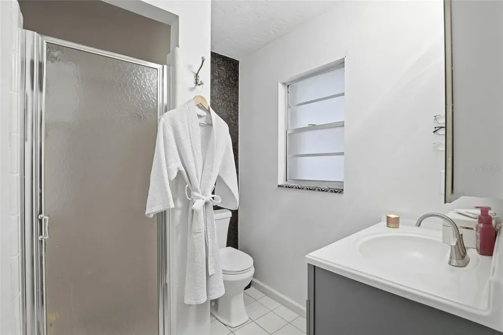 4731 NW 39th Street Gainesville FL 32606