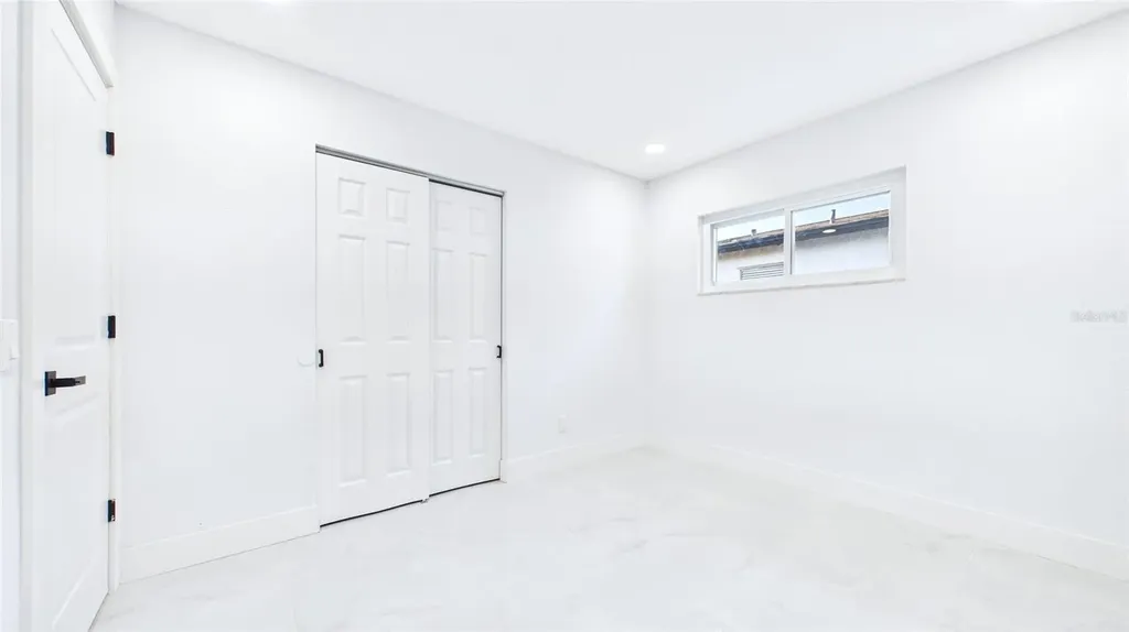 1778 New Hampshire Avenue NE St Petersburg FL 33703