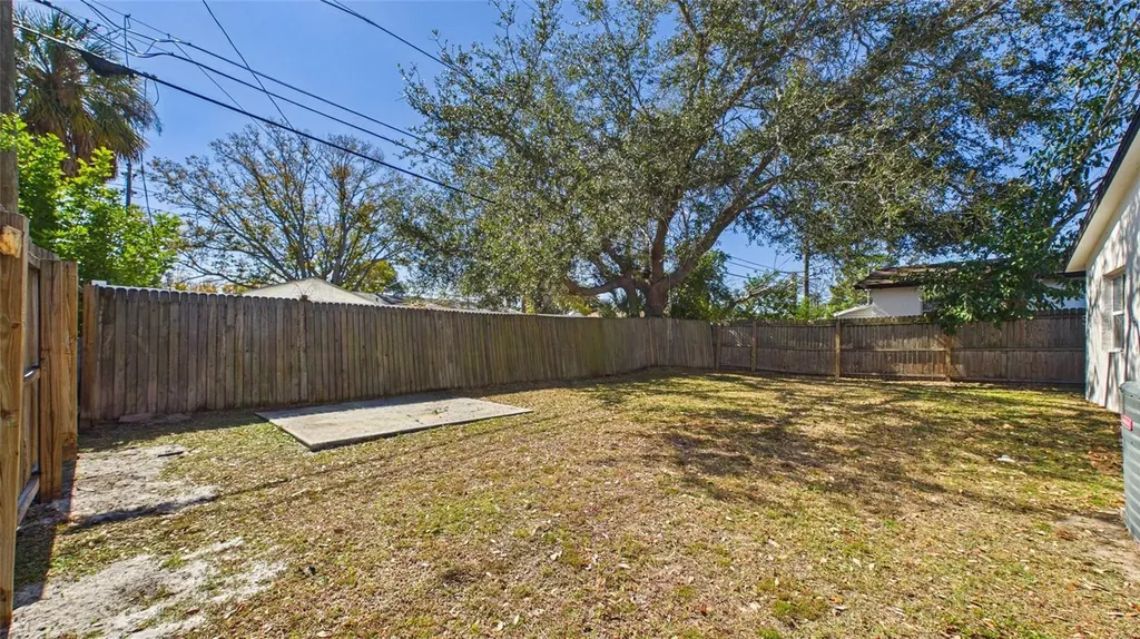 1778 New Hampshire Avenue NE St Petersburg FL 33703