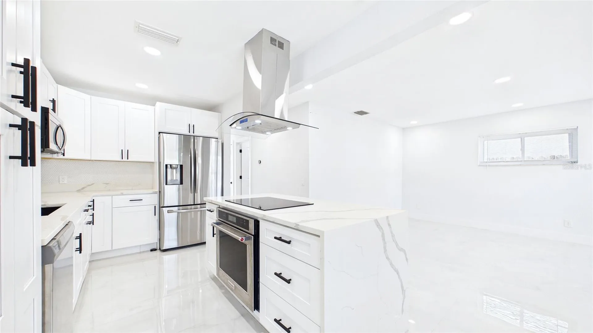 1778 New Hampshire Avenue NE St Petersburg FL 33703