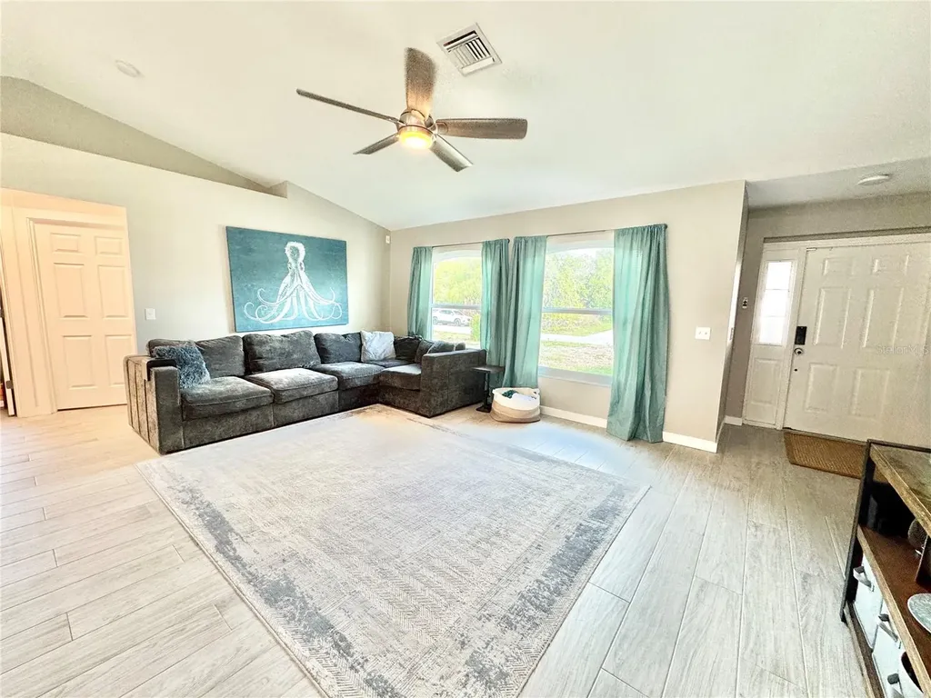 3659 Donahue Avenue North Port FL 34288