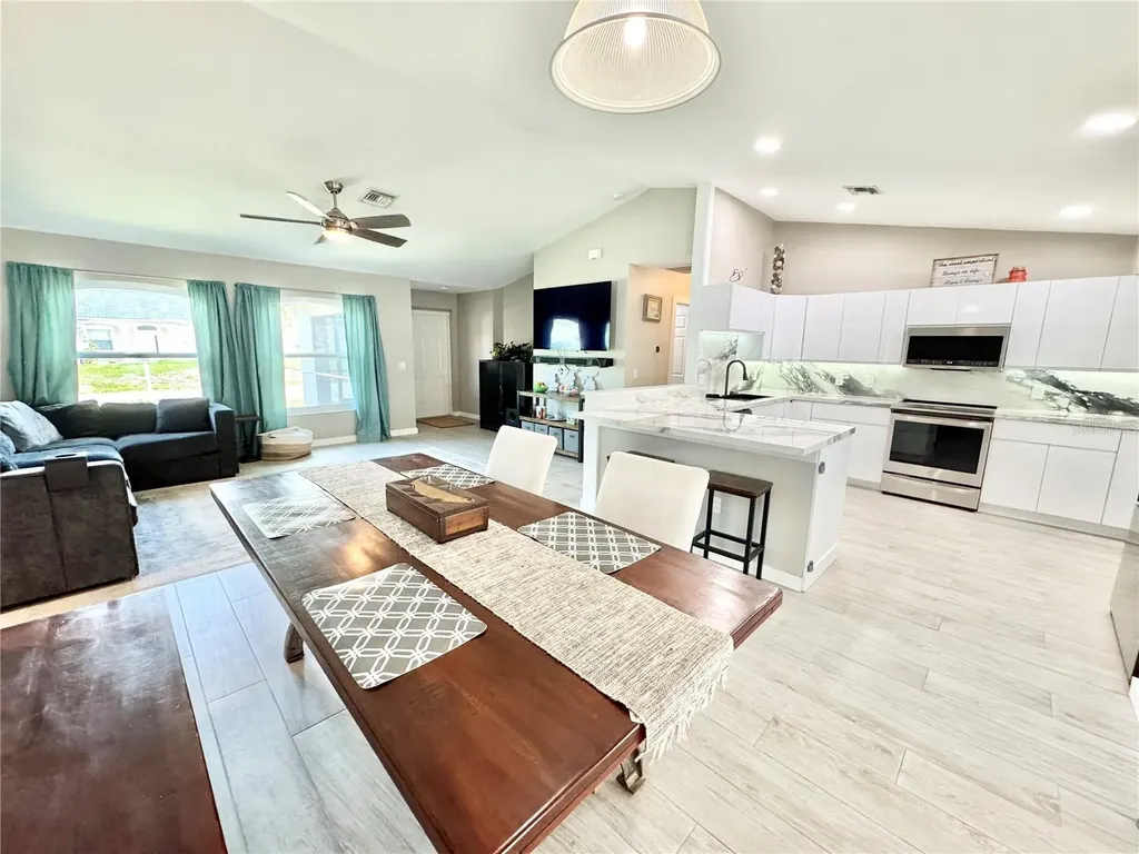 3659 Donahue Avenue North Port FL 34288