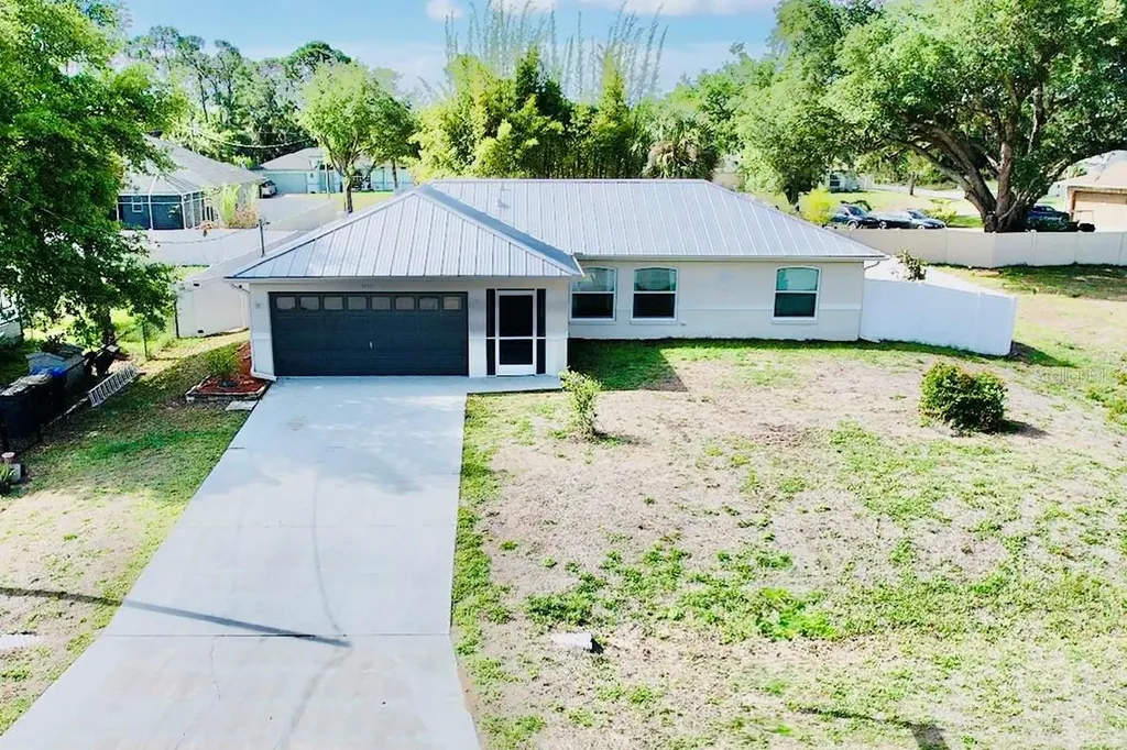 3659 Donahue Avenue North Port FL 34288