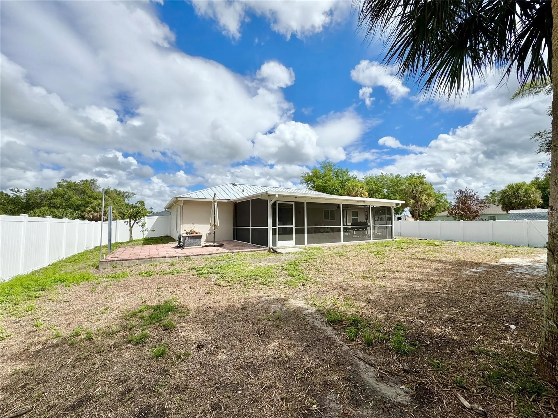 3659 Donahue Avenue North Port FL 34288