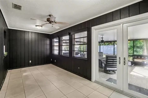 5753 Colonial Oaks Boulevard Sarasota FL 34232