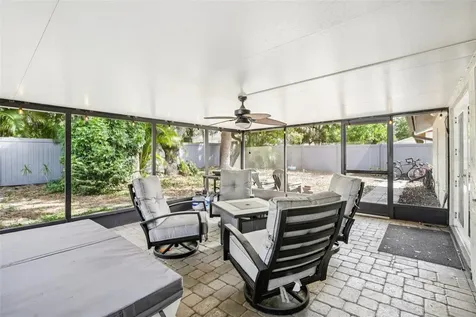 5753 Colonial Oaks Boulevard Sarasota FL 34232