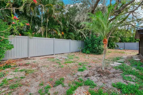 5753 Colonial Oaks Boulevard Sarasota FL 34232