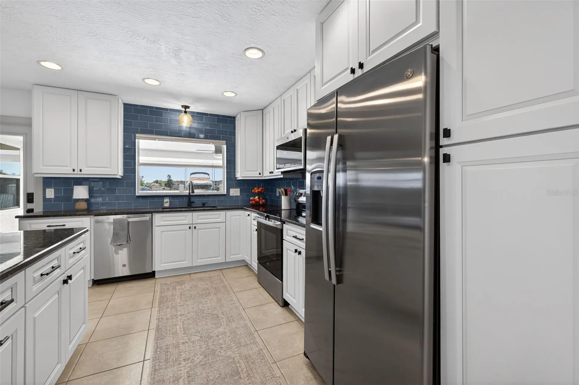 8848 Sunlit Cove Drive NE St Petersburg FL 33702
