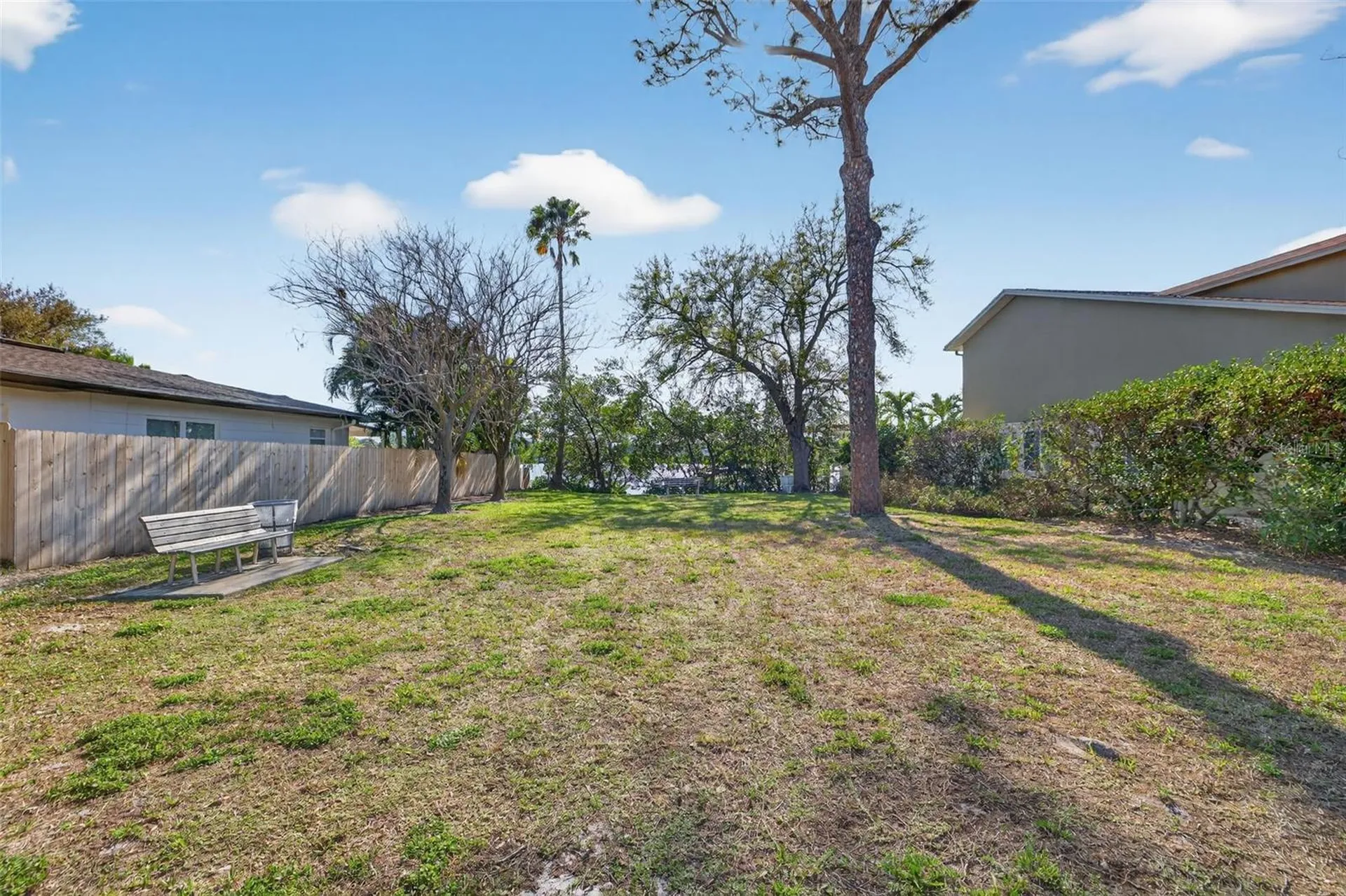 8848 Sunlit Cove Drive NE St Petersburg FL 33702