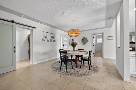 8848 Sunlit Cove Drive NE St Petersburg FL 33702