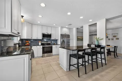 8848 Sunlit Cove Drive NE St Petersburg FL 33702