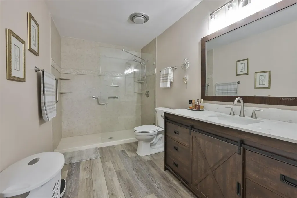 1511 Cloister Drive Sun City Center FL 33573