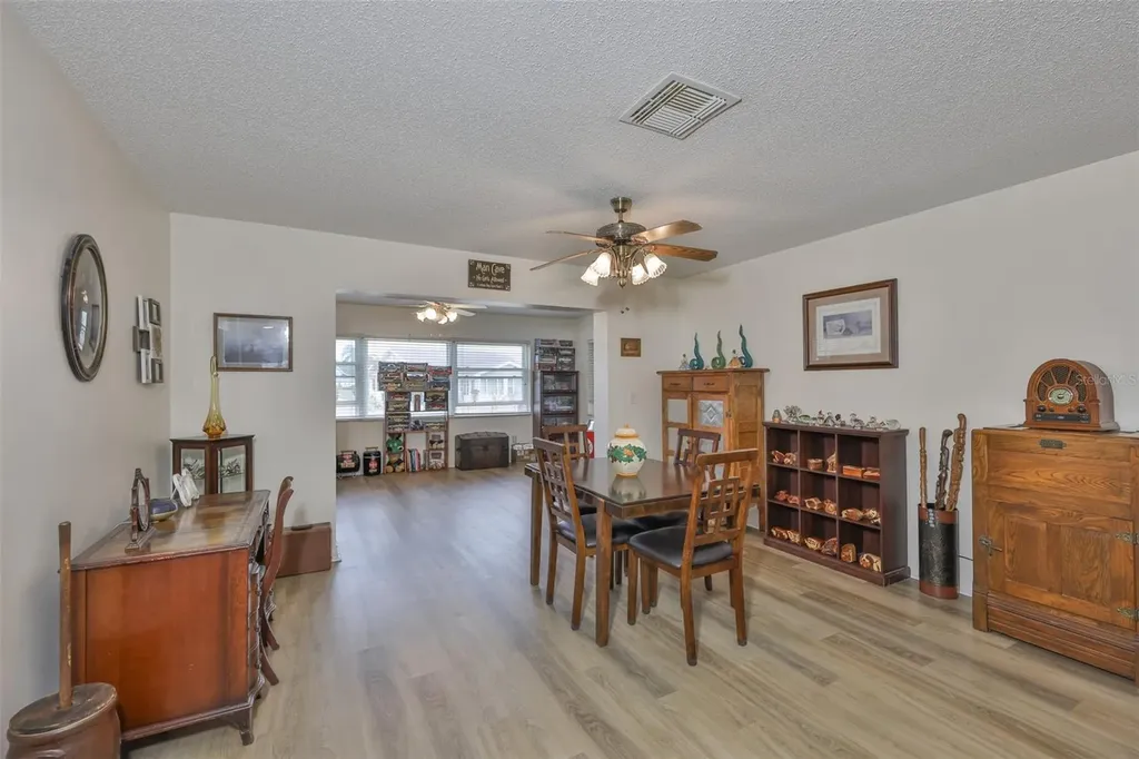 1511 Cloister Drive Sun City Center FL 33573