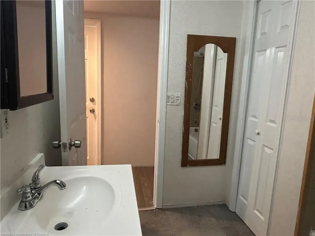 9210 County Road 635 Sebring FL 33875