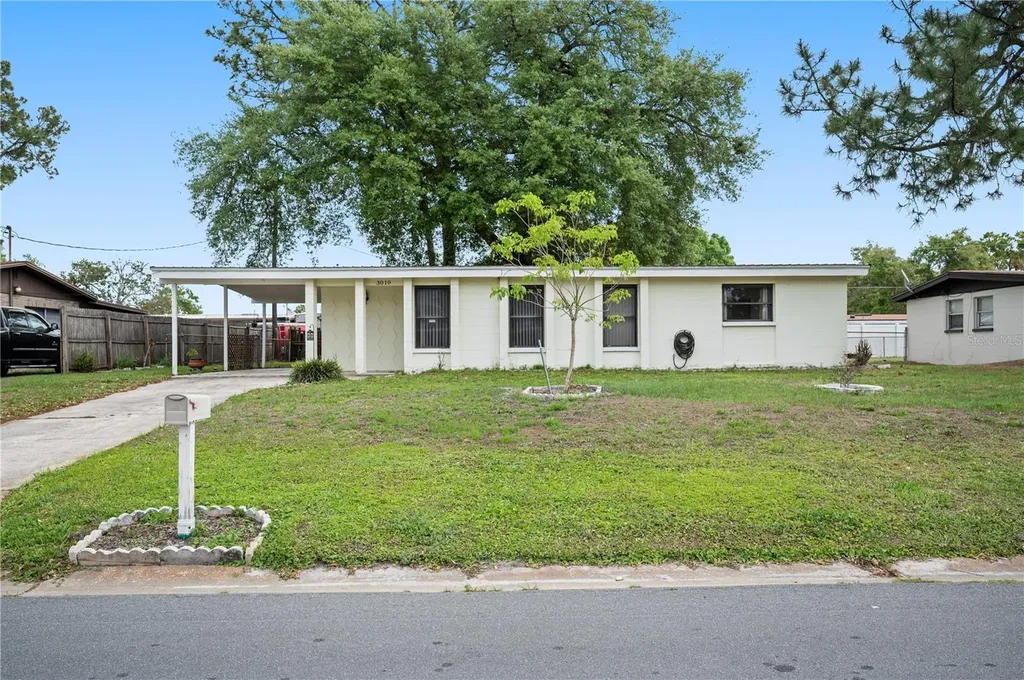 3010 Drewery Avenue Lakeland FL 33803
