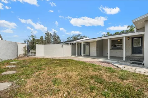 5822 River Road New Port Richey FL 34652