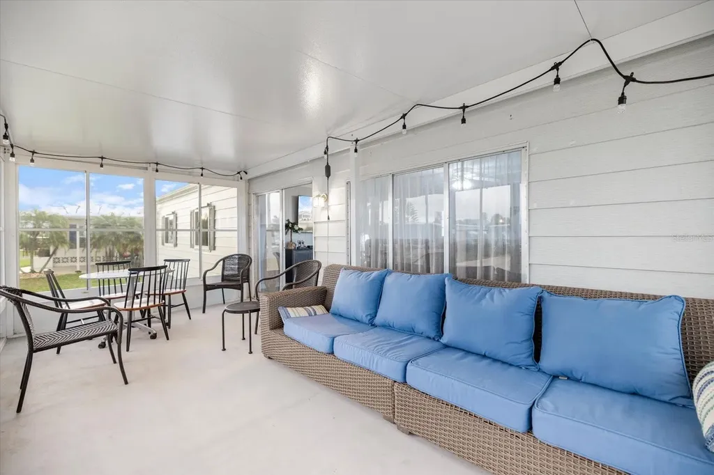 522 Parkwood Avenue North Port FL 34287