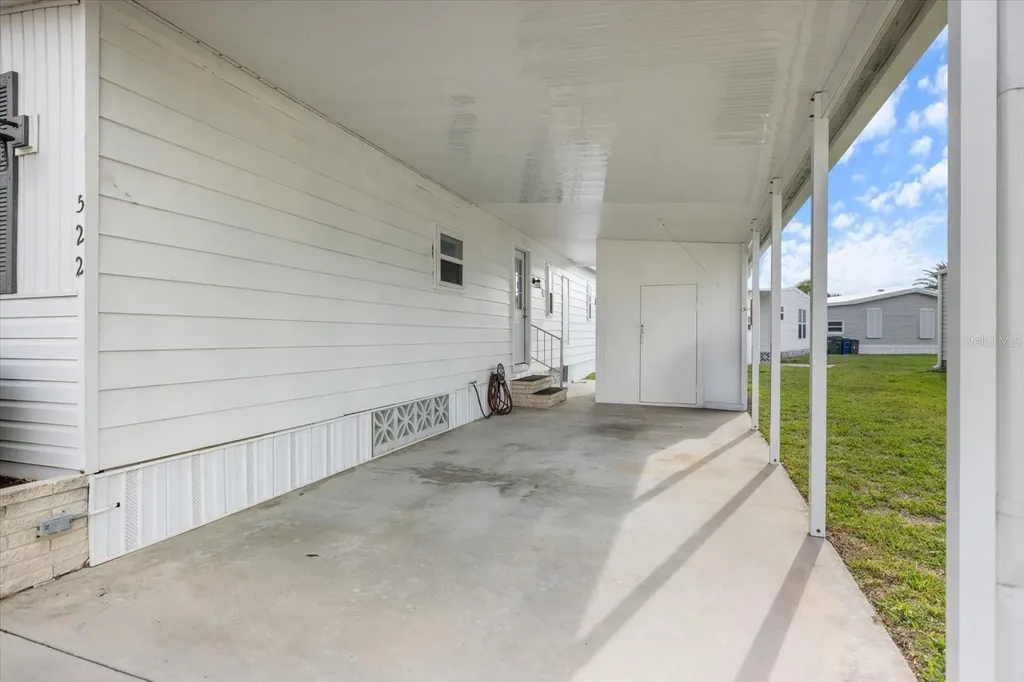 522 Parkwood Avenue North Port FL 34287
