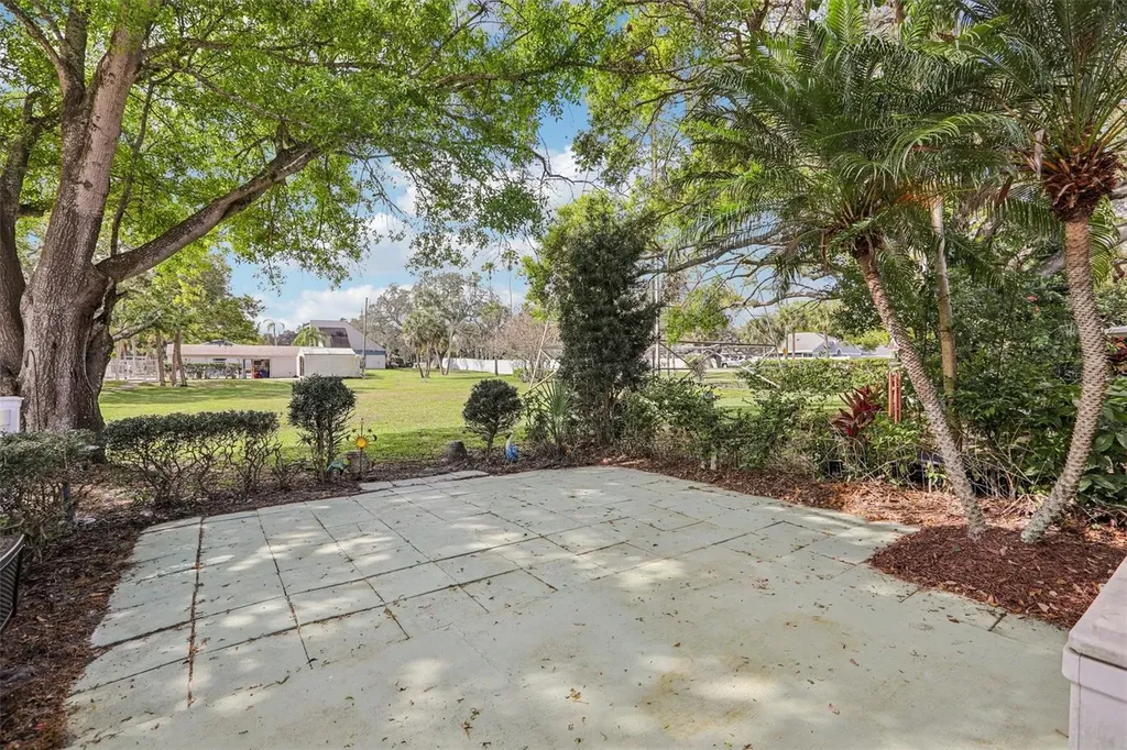 288 Salem Street Safety Harbor FL 34695