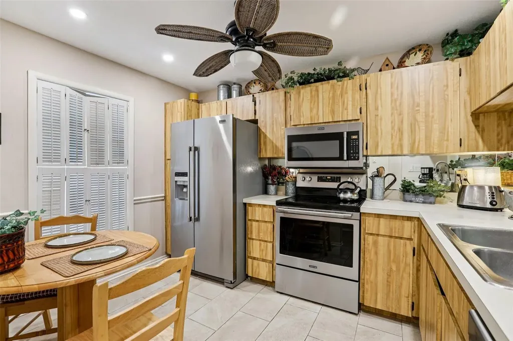 288 Salem Street Safety Harbor FL 34695