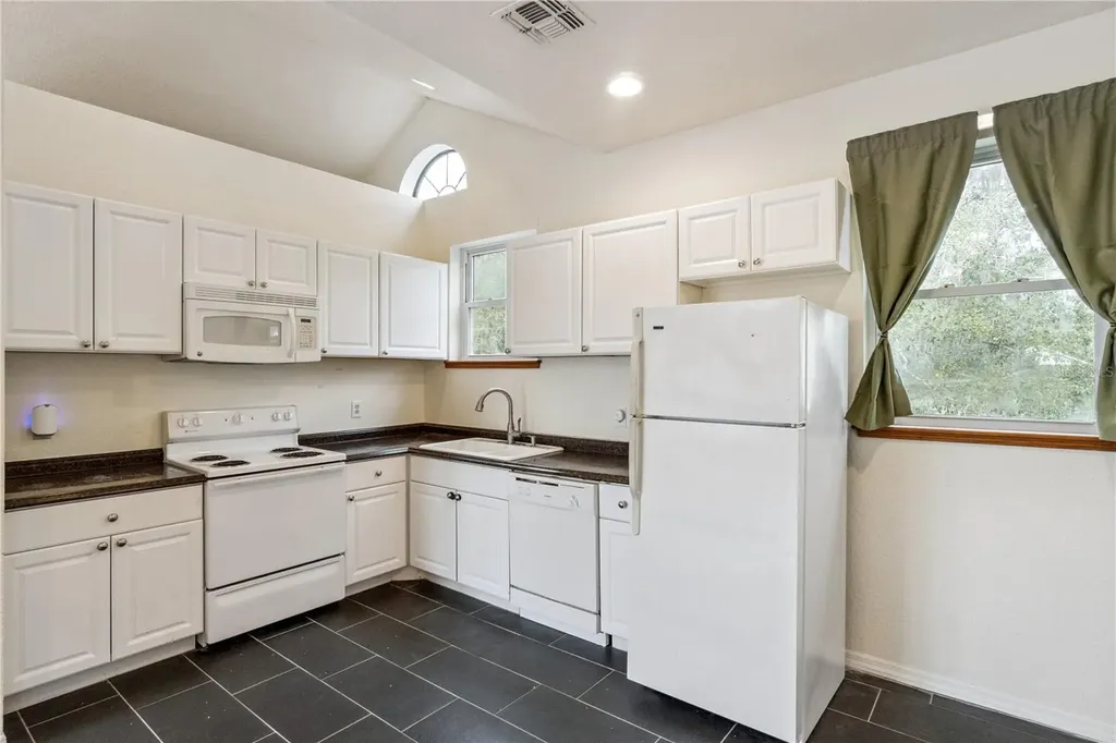 6358 Oak Shore Drive St Cloud FL 34771