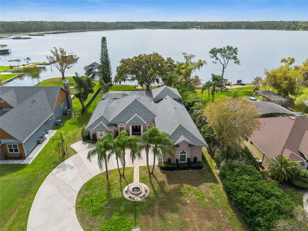 6358 Oak Shore Drive St Cloud FL 34771