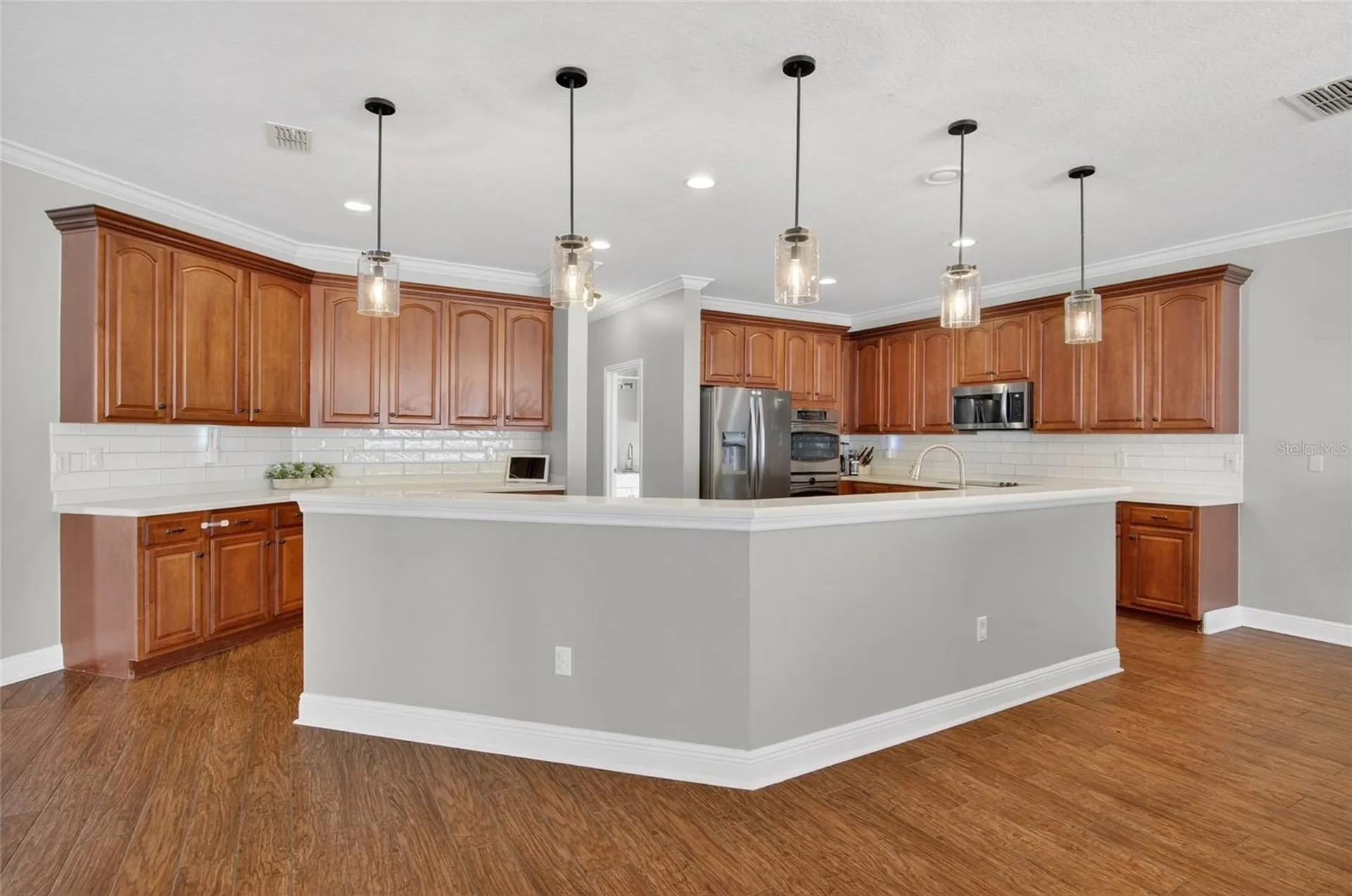 650 Setting Sun Drive Winter Garden FL 34787