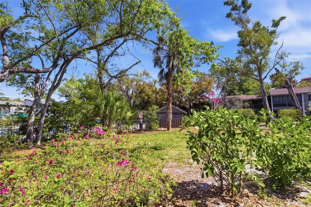 1628 Clower Creek Drive Sarasota FL 34231