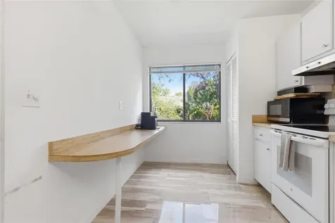 1628 Clower Creek Drive Sarasota FL 34231