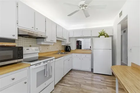 1628 Clower Creek Drive Sarasota FL 34231