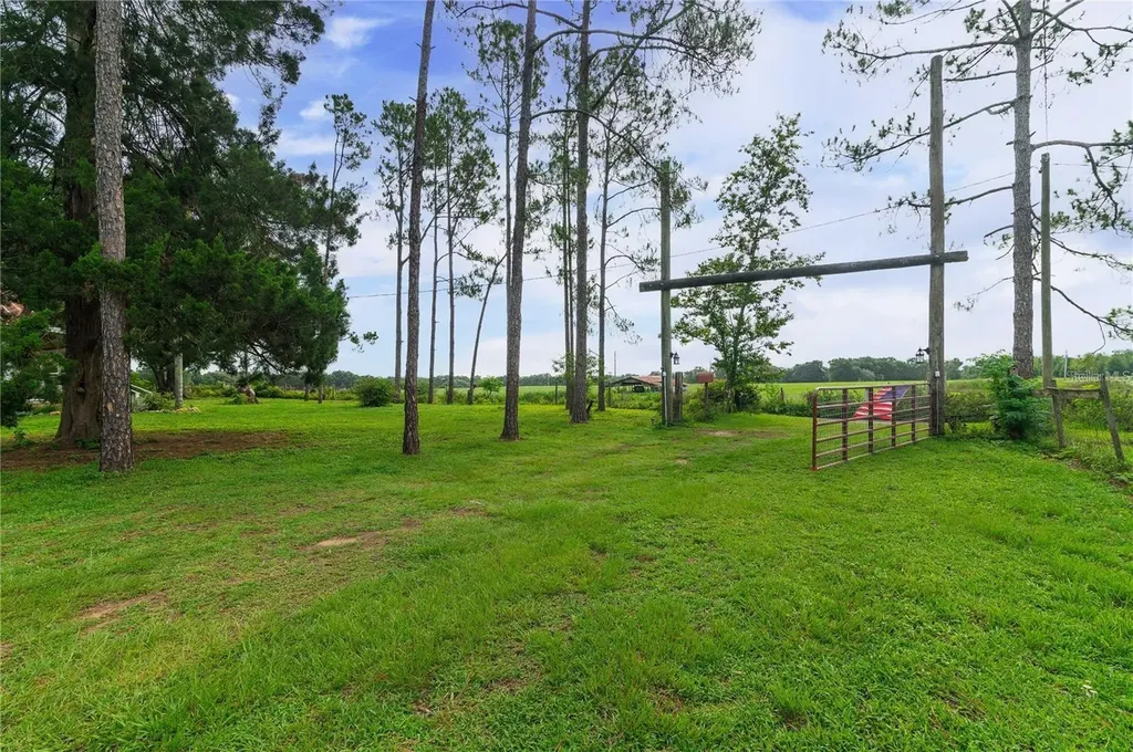 39425 Wilds Road Dade City FL 33525