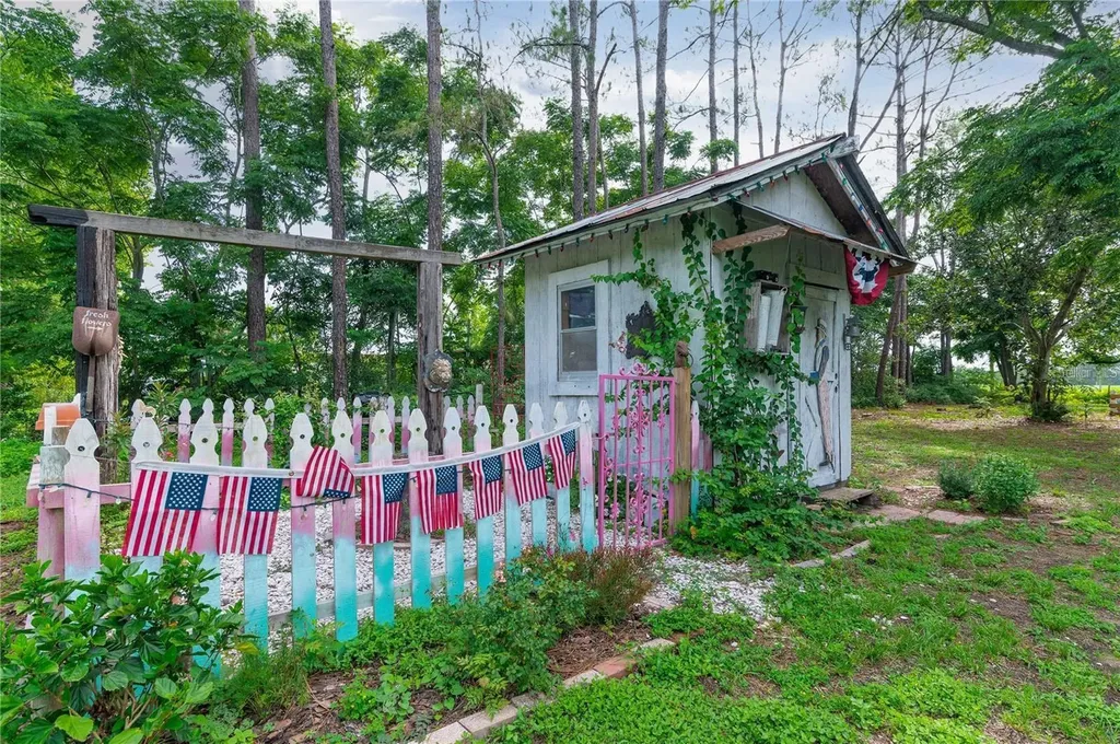 39425 Wilds Road Dade City FL 33525